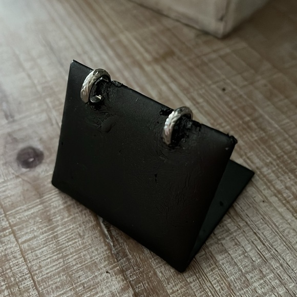 3/$12 Textured silver hoop earrings on post - Picture 2 of 2